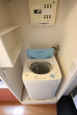 物件内観写真9　(洗濯機)