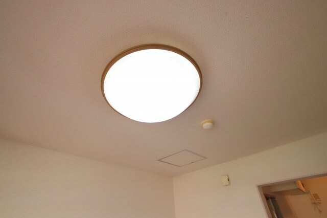 物件内観写真22　(照明器具)