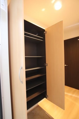 物件内観写真7　(シューズボックス)