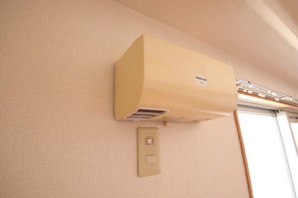 建物設備(24時間換気扇)