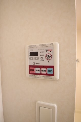 物件内観写真14　(浴室乾燥機)