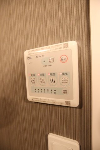 物件内観写真18　(浴室乾燥機)