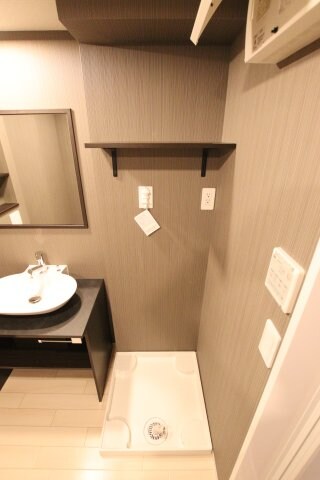 物件内観写真20　(室内洗濯機置場)