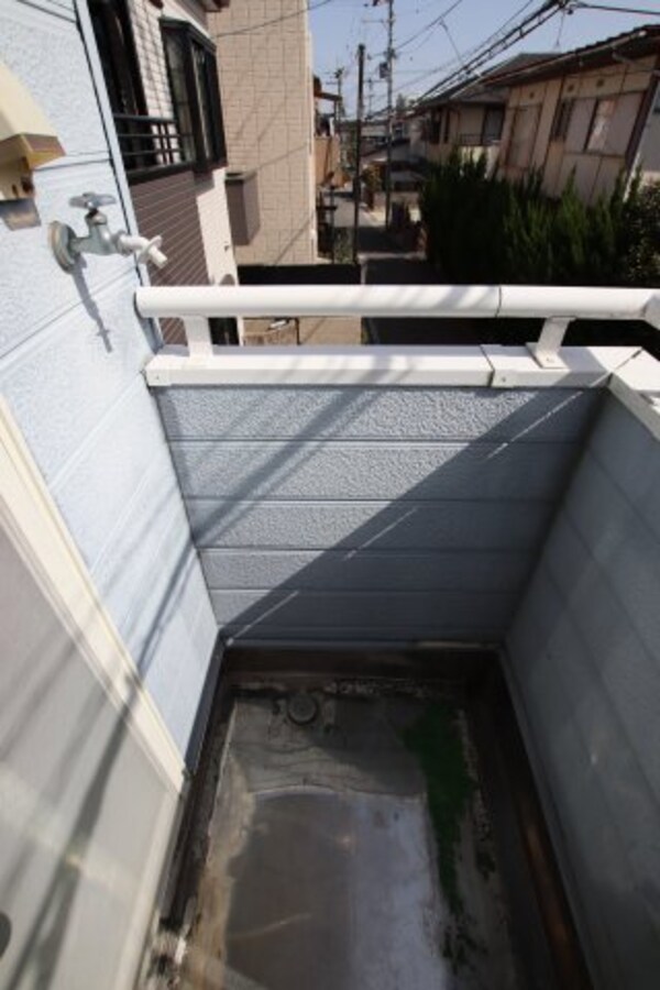 建物設備(室外洗濯機置場)