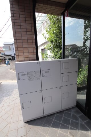 物件内観写真5　(宅配ボックス)