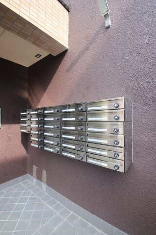 物件内観写真7　(集合ポスト)