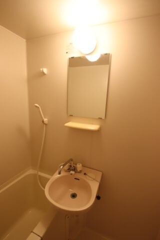 物件内観写真13　(洗面)