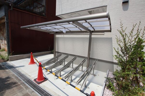 建物設備(駐輪場)