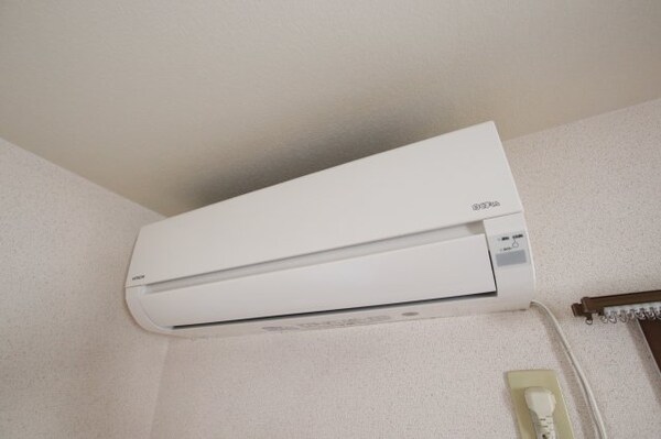 建物設備(エアコン)