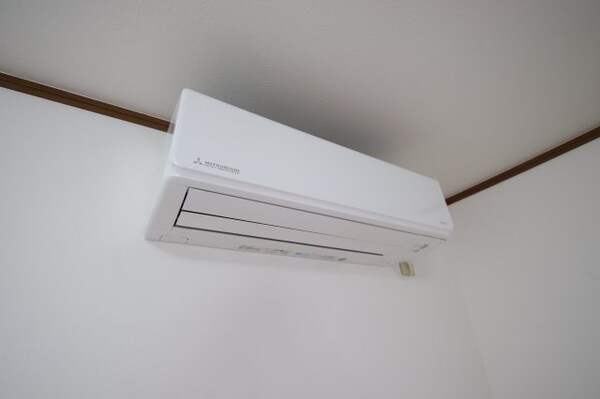 建物設備(エアコン)