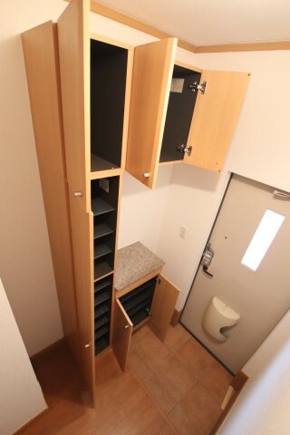 物件内観写真7　(シューズボックス)