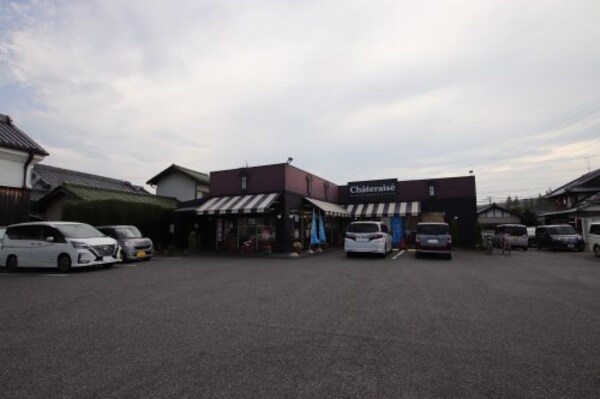 周辺環境(シャトレーゼ　和泉中央店 2266m)