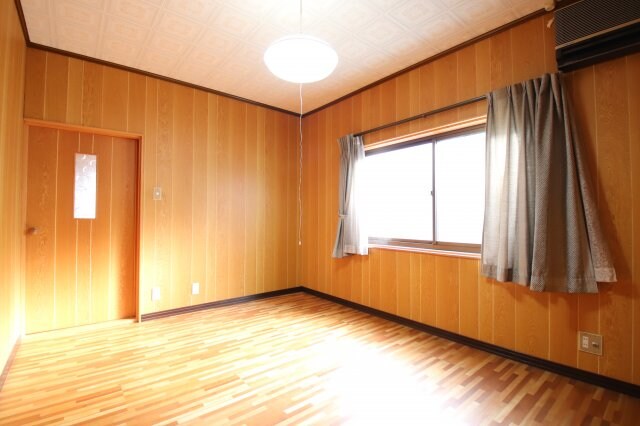 物件内観写真26　(2階)