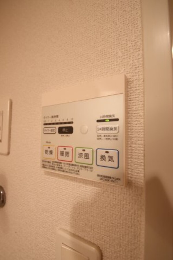 建物設備(浴室乾燥機)