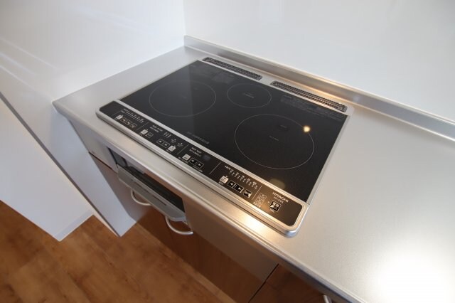 物件内観写真18　(IHコンロ)