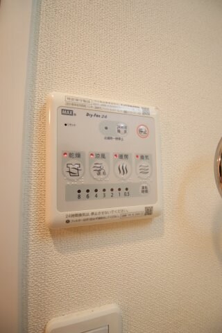 物件内観写真18　(浴室乾燥機)