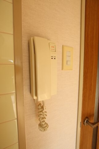 物件内観写真18　(インターフォン)