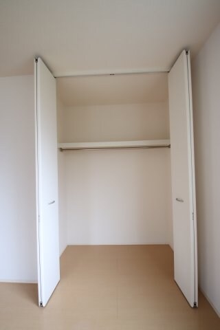 物件内観写真17　(ウォークインクローゼット)