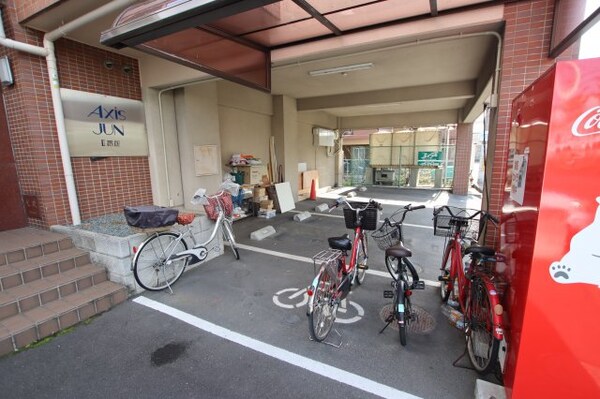 建物設備(駐輪場)