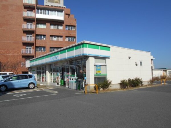 周辺環境(ファミリーマート大阪狭山池之原店 875m)