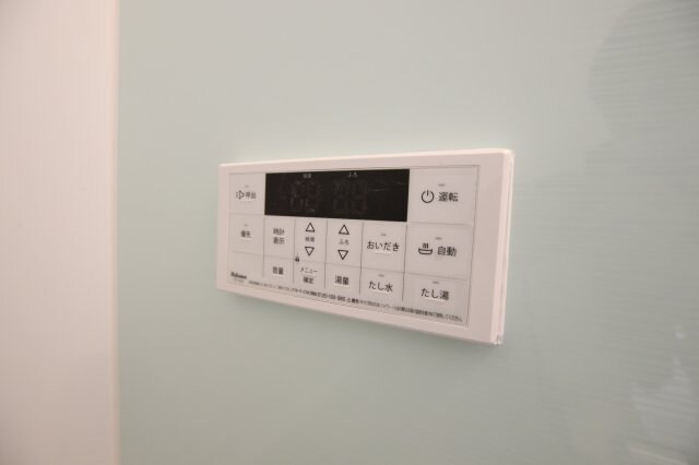 物件内観写真14　(追焚き機能)