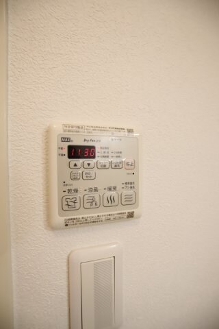 物件内観写真14　(浴室乾燥機)