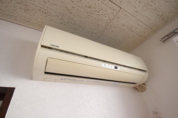 建物設備(エアコン)