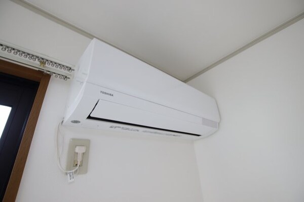 建物設備(エアコン)