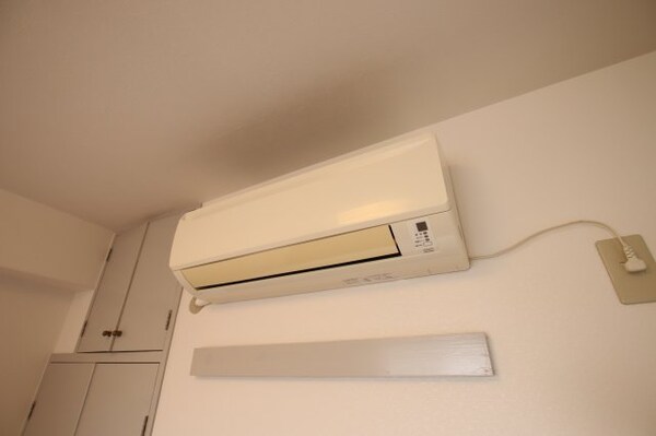 建物設備(エアコン)