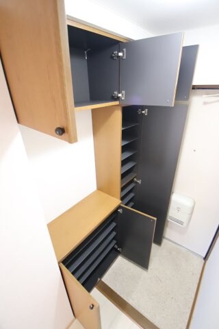 物件内観写真7　(シューズボックス)