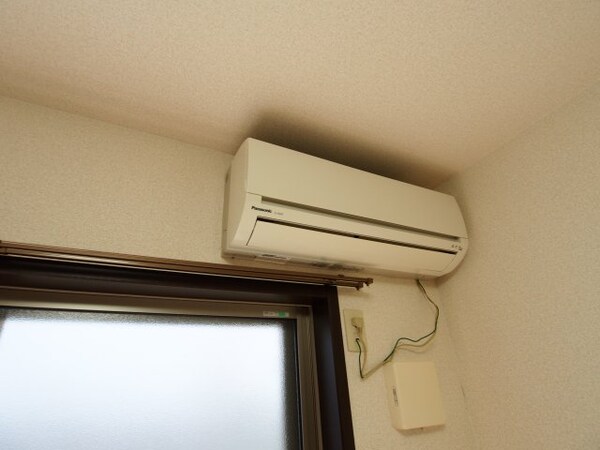 建物設備(エアコン)