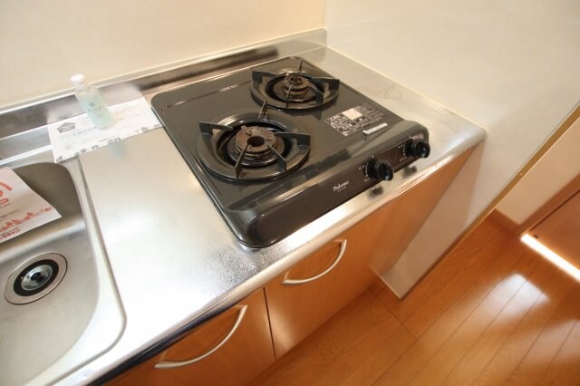 物件内観写真19　(2口ガスコンロ)