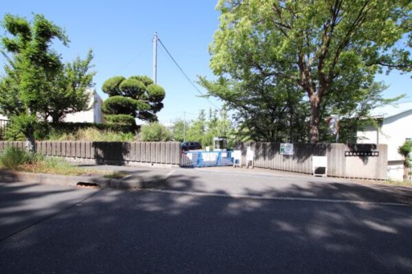 周辺環境(堺市立赤坂台小学校 1569m)