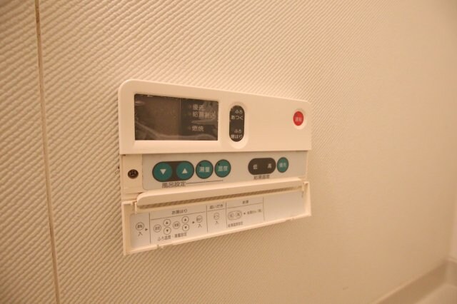 物件内観写真14　(高温差湯)