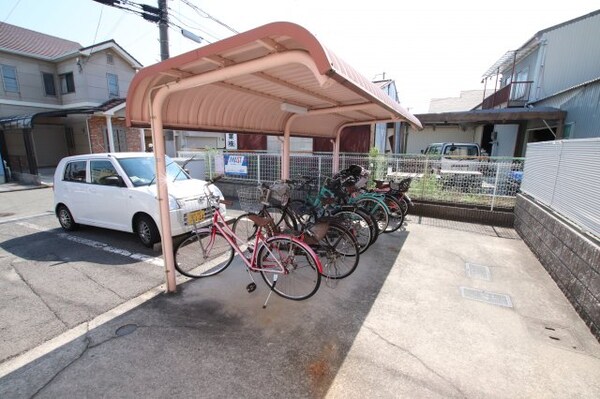 建物設備(駐輪場)