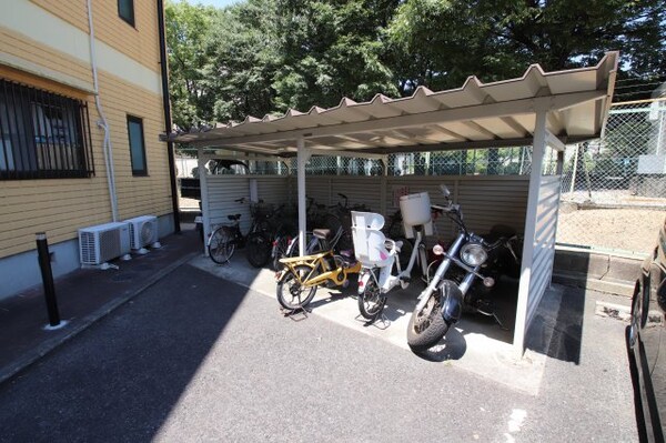 建物設備(駐輪場)