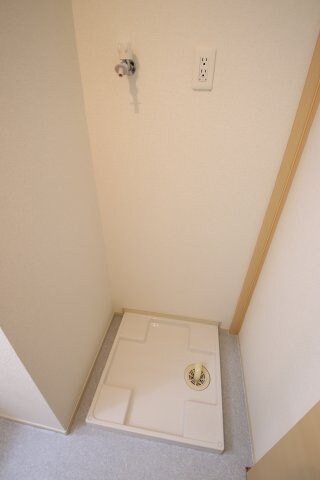 物件内観写真21　(室内洗濯機置場)