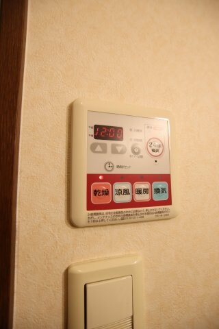 物件内観写真19　(浴室乾燥機能)