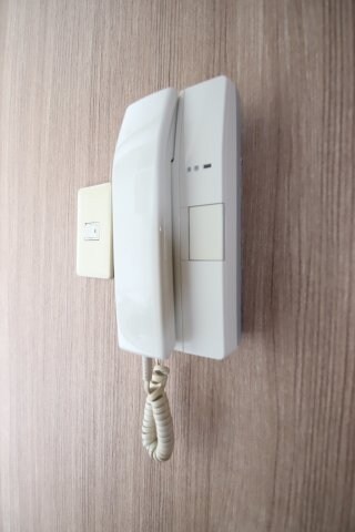 物件内観写真13　(インターフォン)