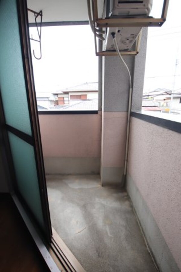 建物設備(室外洗濯機置き場)