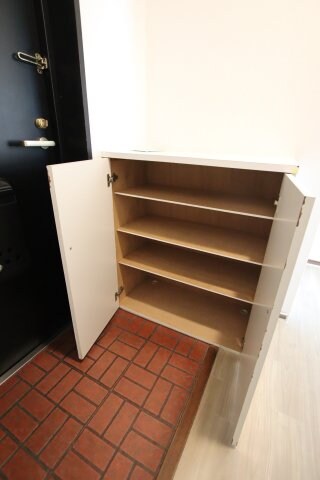 物件内観写真7　(シューズボックス)