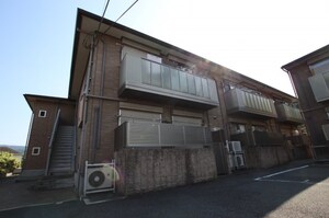 エスポワールⅡB棟外観写真