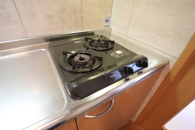 物件内観写真18　(2口ガスコンロ)