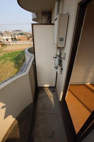 物件内観写真27　(室外洗濯機置場)