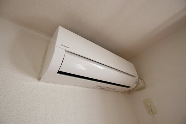 建物設備(エアコン)