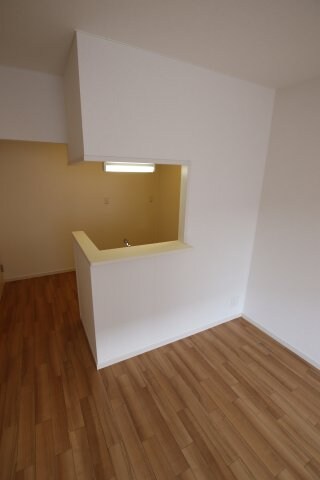 物件内観写真19　(対面キッチン)