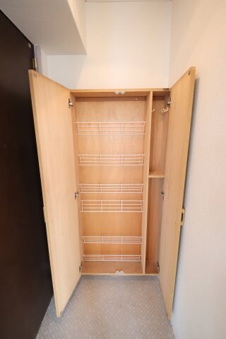 物件内観写真7　(シューズボックス)