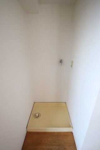 物件内観写真17　(室内洗濯機置場)