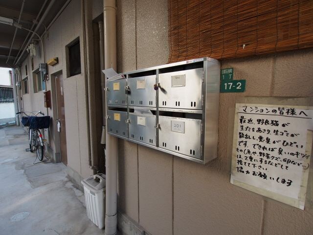 物件内観写真5　(集合ポスト)