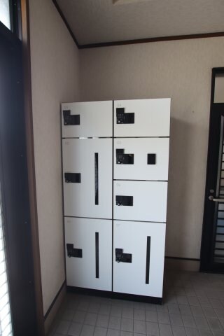 物件内観写真6　(宅配ボックス)